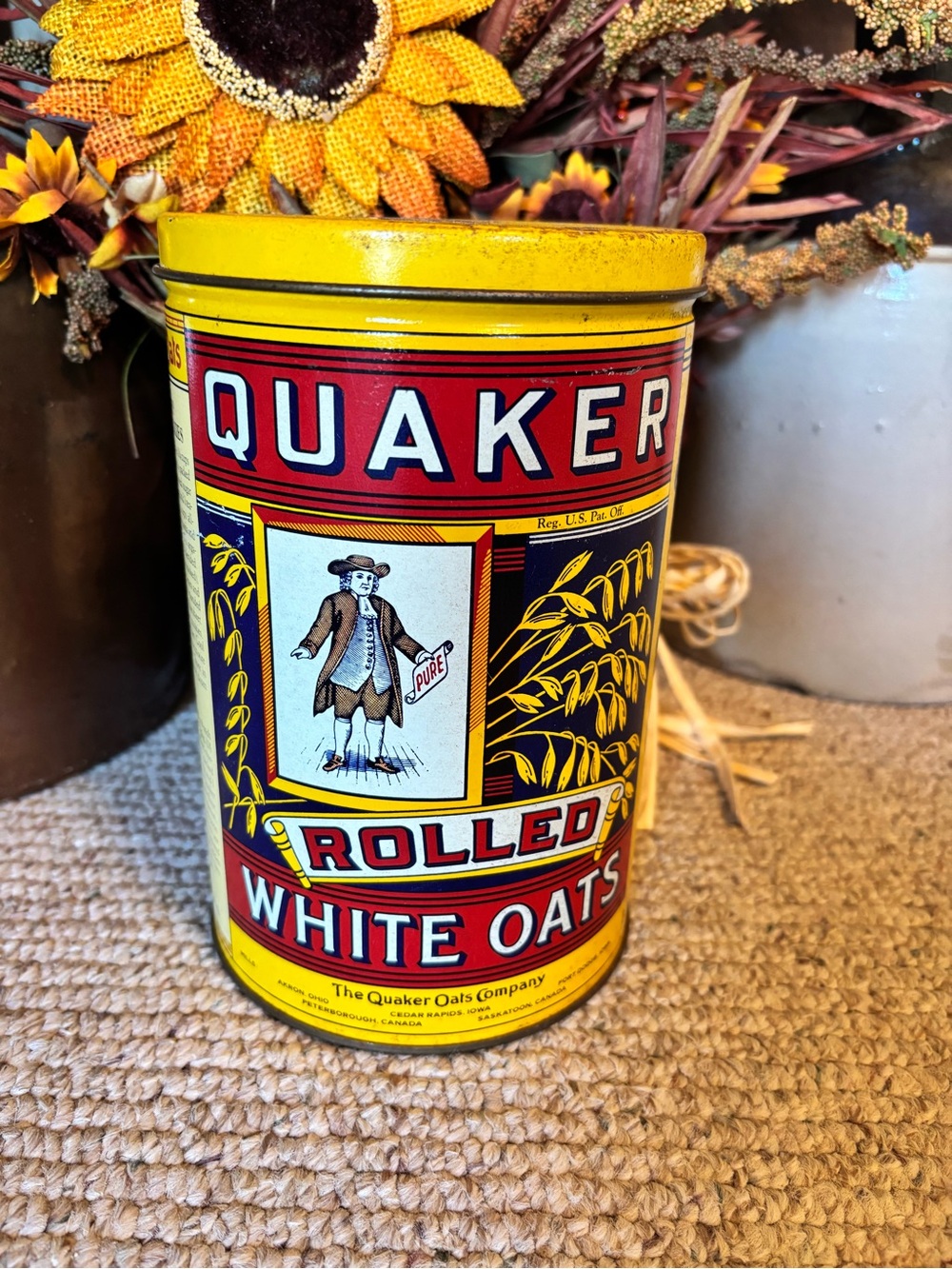 Rolled White Oats Vintage Yellow Red Tin